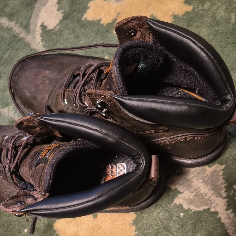 Timberland PRO Brown Leather Work Boots with Lace-Up Front
